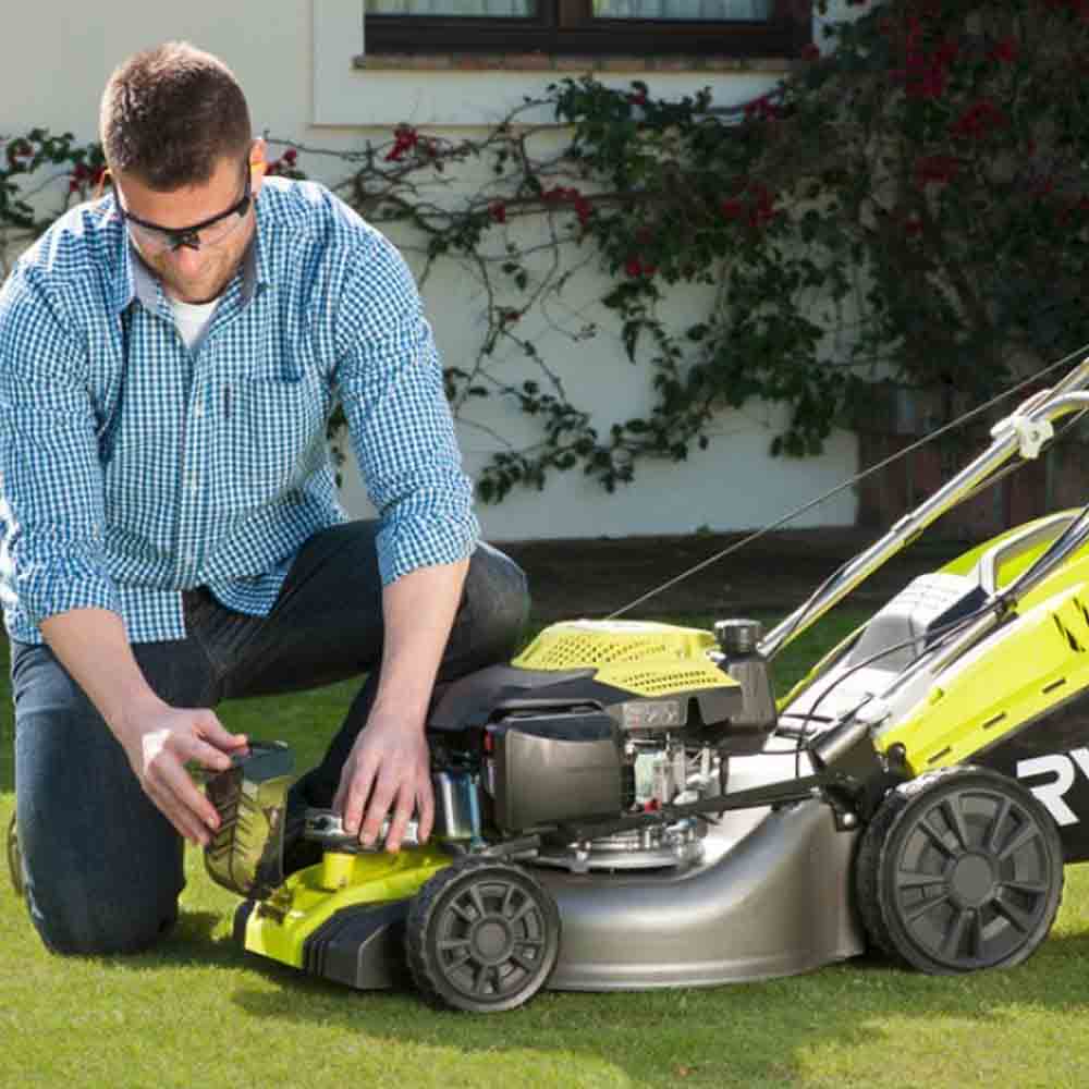 Бензиновая газонокосилка Ryobi RLM46175SO