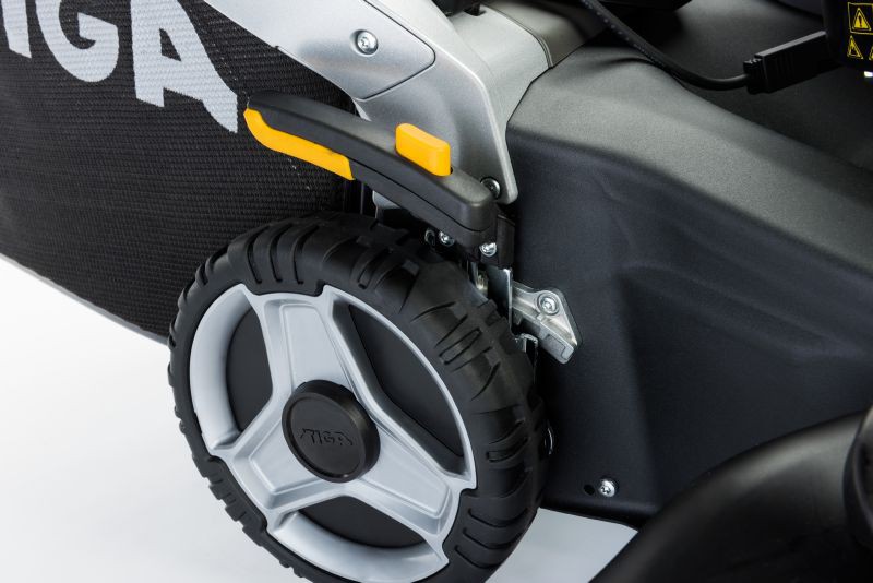 Бензиновая газонокосилка STIGA Twinclip 50 SH