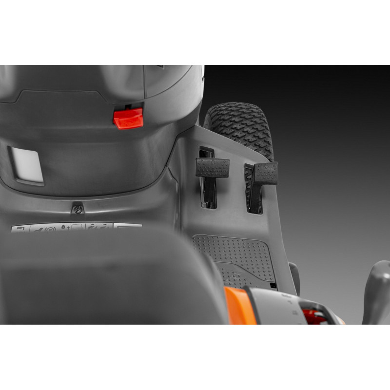 Садовый минитрактор Husqvarna TC 112