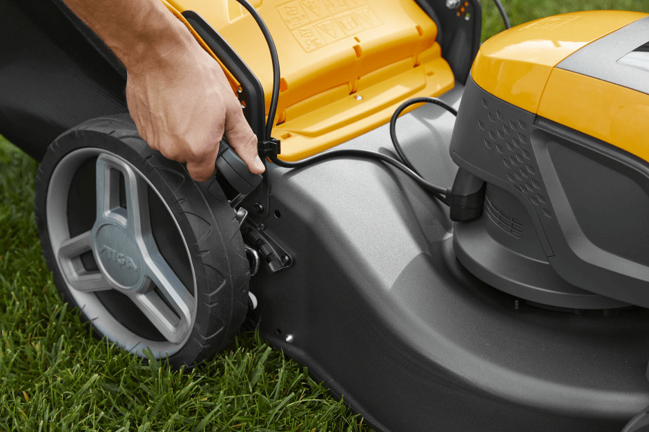 Газонокосилка аккумуляторная Stiga COLLECTOR 548 AE Kit - MONO 48V - 4Ah