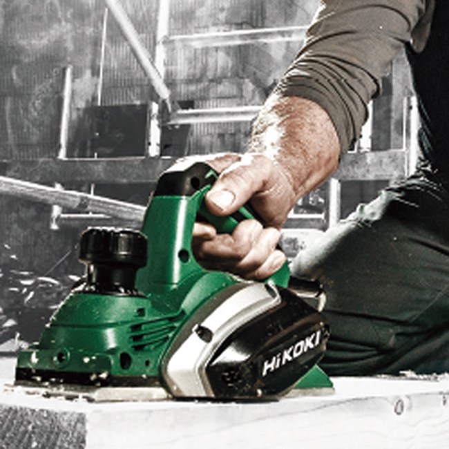 Рубанок электрический HiKOKI P20ST