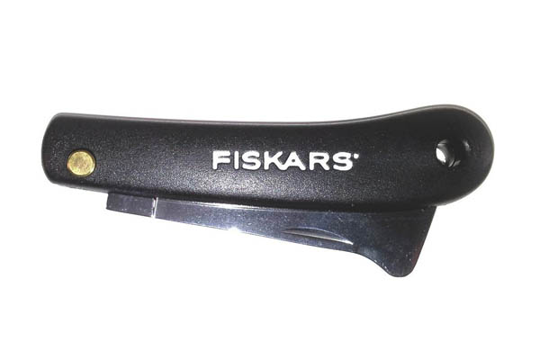 Садовый нож Fiskars 125900