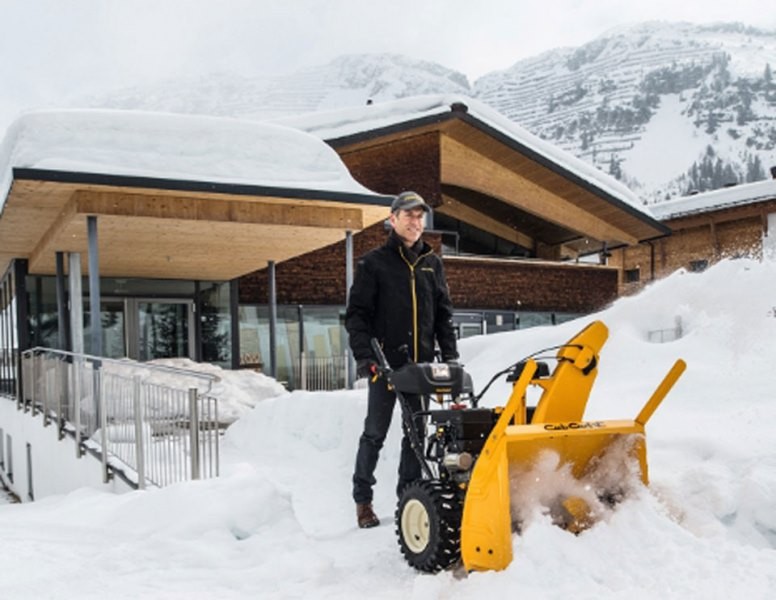 Снегоуборщик Cub Cadet 526 HD SWE