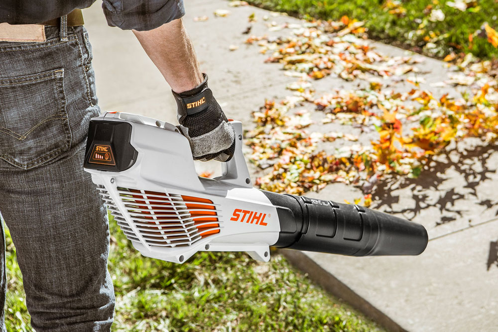 Аккумуляторная воздуходувка STIHL BGA 56 AK 20, AL 101
