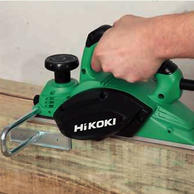 Рубанок электрический HiKOKI P20ST
