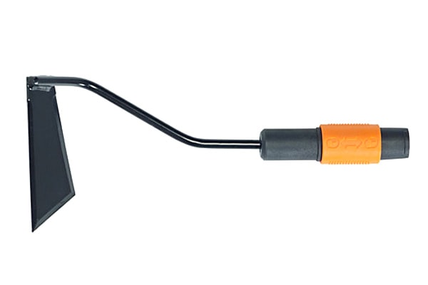 Тяпка FISKARS с тремя заточными краями (136513)