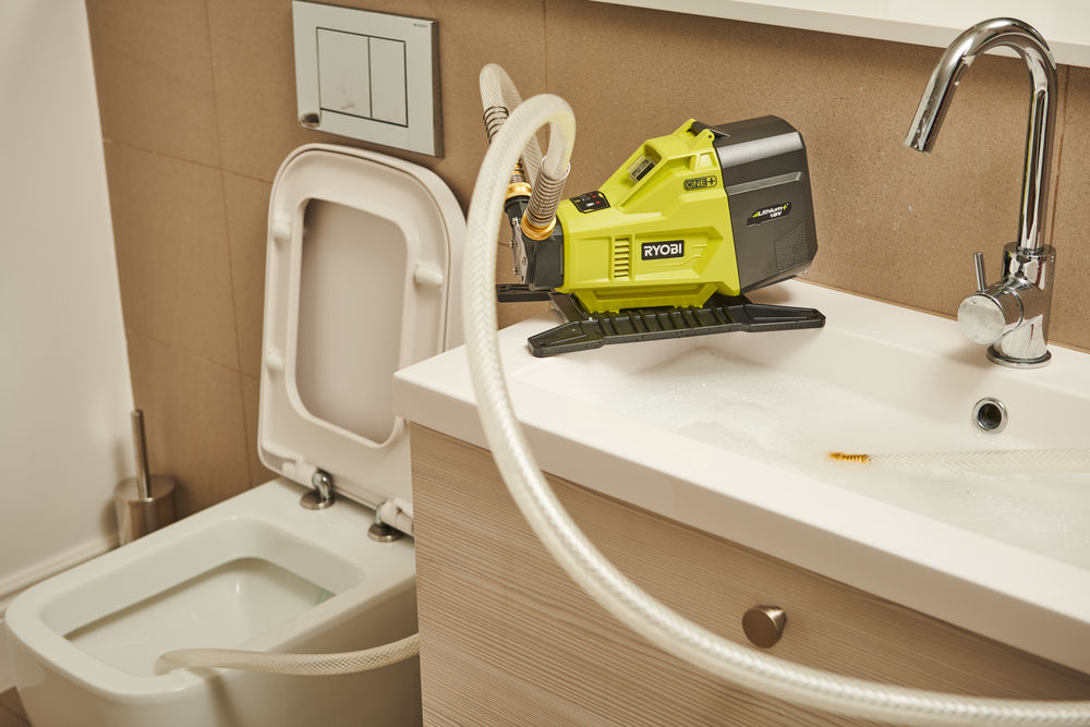Насос аккумуляторный для перекачки воды RYOBI R18TP-0 (без батареи)