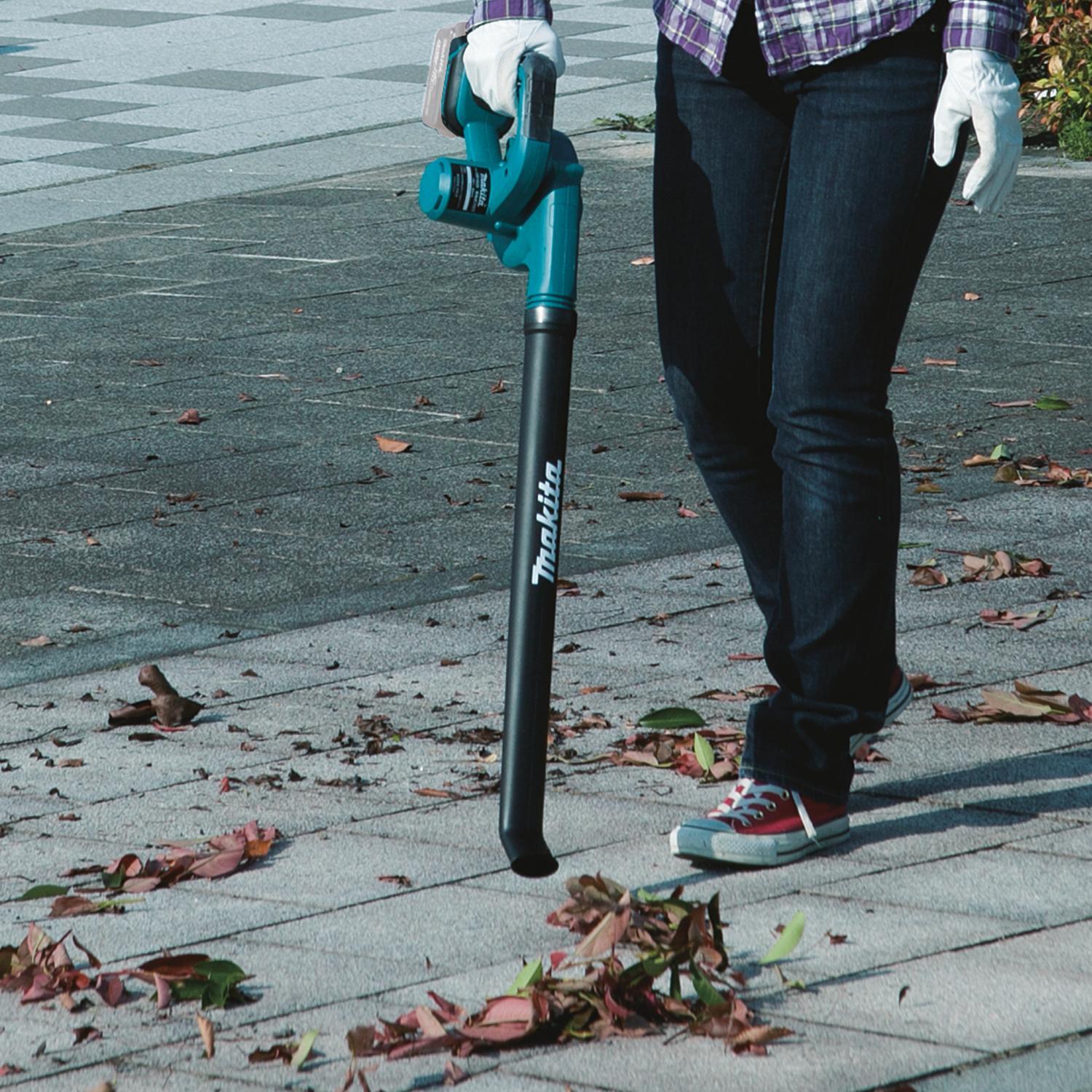 Аккумуляторная воздуходувка MAKITA DUB 183 Z