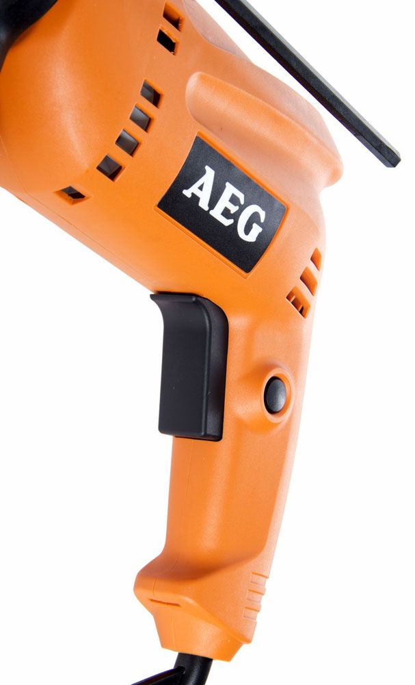 Дрель ударная AEG SBE 570 R