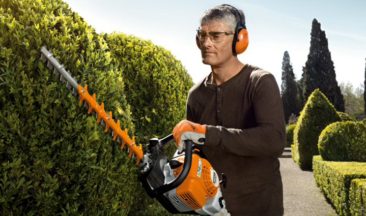 Кусторез Stihl HS 82 Т (750)