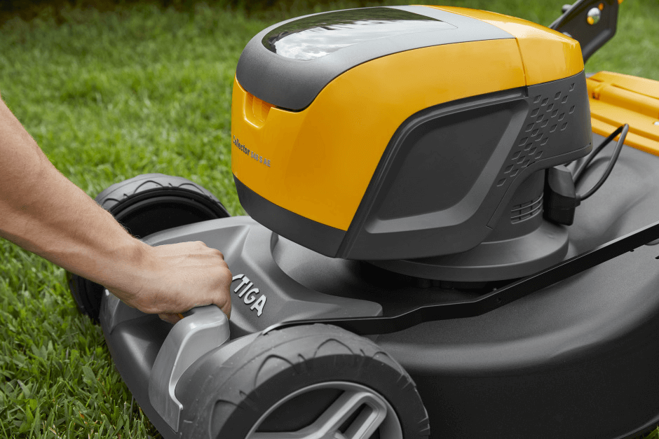 Газонокосилка аккумуляторная Stiga COLLECTOR 548 AE Kit - MONO 48V - 4Ah